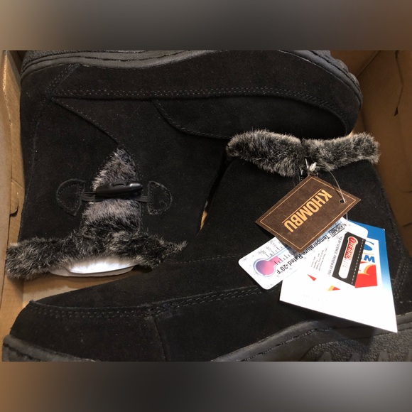 Khombu NEW Black Winter Boots with Fur Trim - Picture 10 of 16